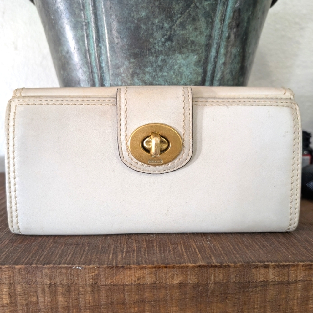 Coach Cream Wallet with Gold Hardware